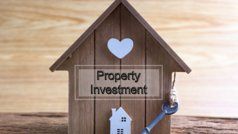 Investment Property House Key Heart